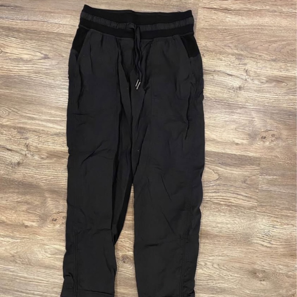 Lululemon Black Dance Studio Cropped